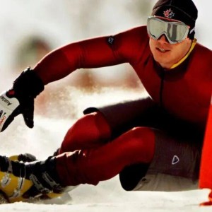 kaiyun 开云体育-前奥运选手竟成国际毒枭？！FBI悬赏1亿全球追捕，没想到他自首了...